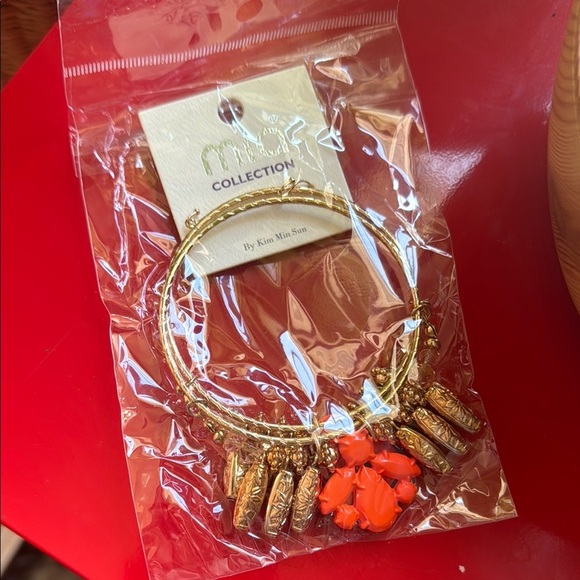 Mia Collection Beaded Gold Orange Pink Large Hoop Cactus Earrings - Picture 3 of 4